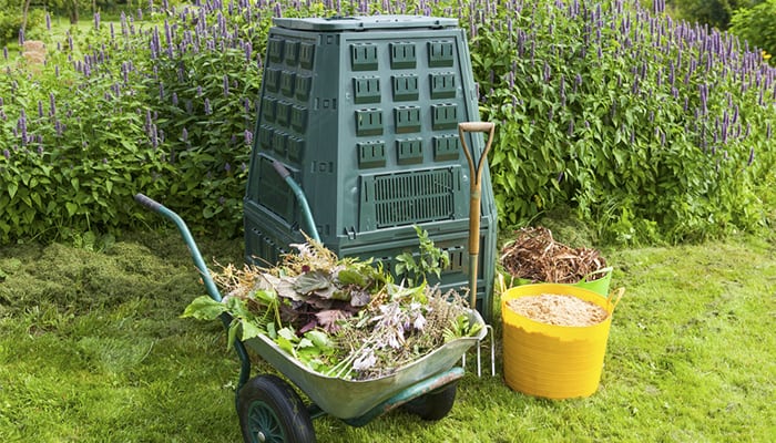 The Ultimate Guide to Composting: How to Make Your Own Compost Heap
